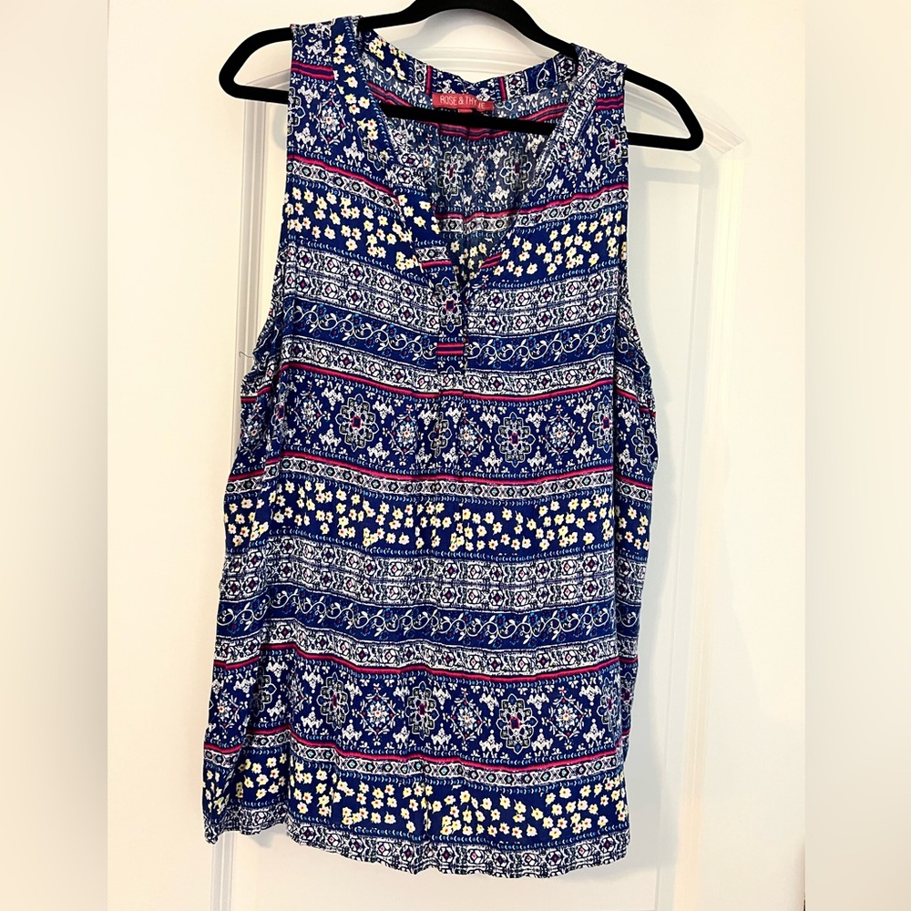 Navy Floral Sleeveless Tank Top